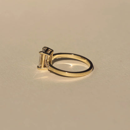 Vela Ring