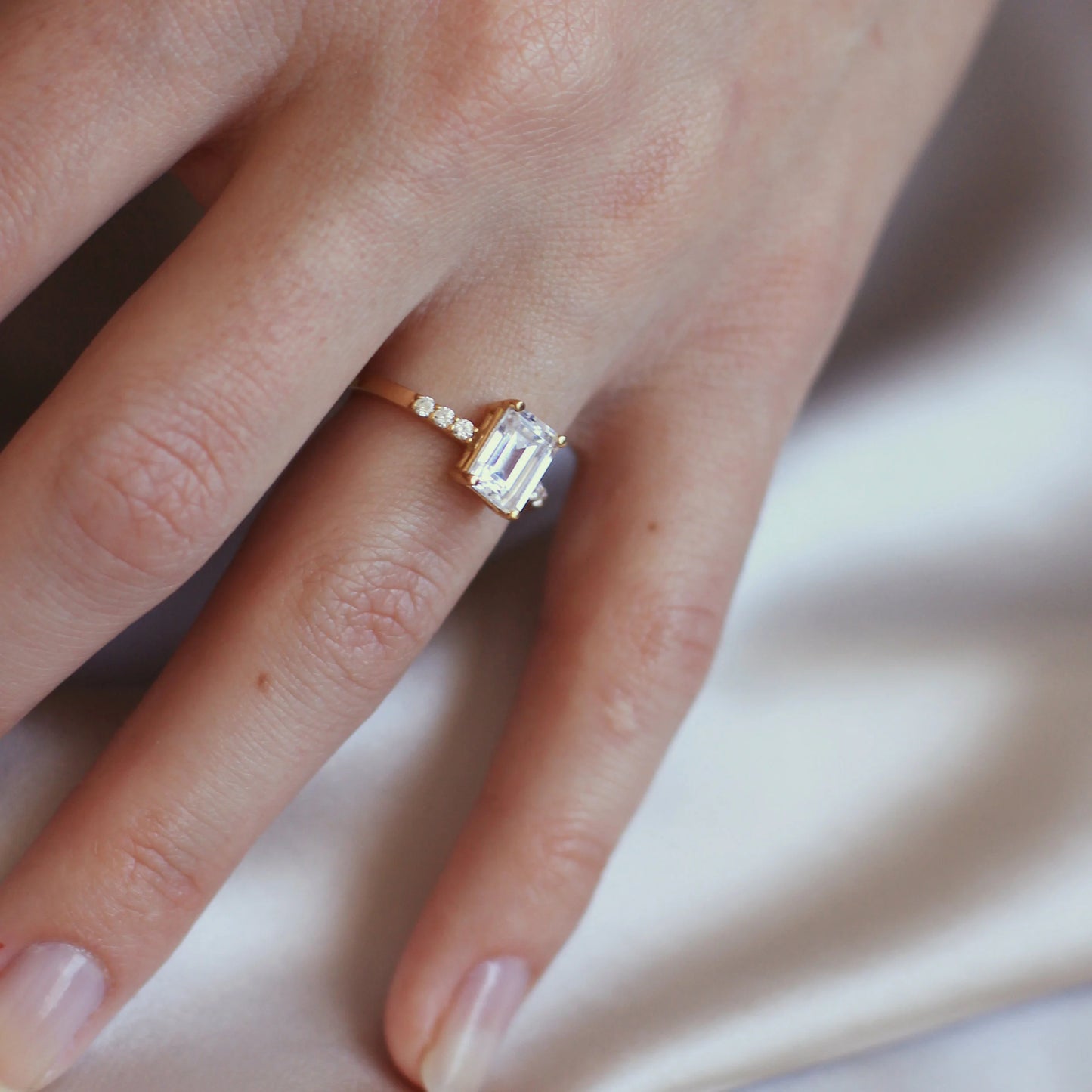 Vela Ring