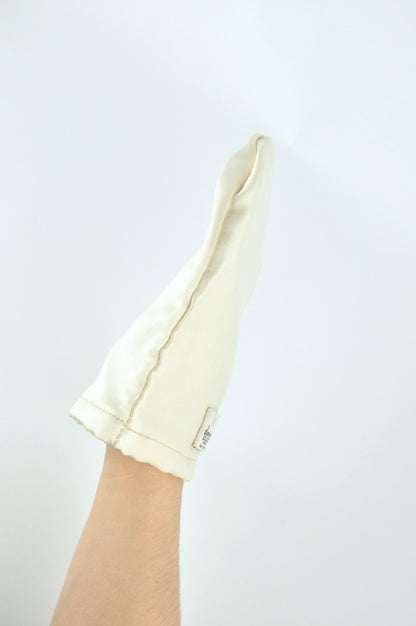 Dual Sided Silk Cleansing Mitt